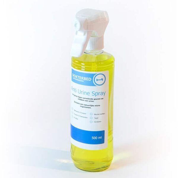 Deze anti-urine spray zorgt ervoor dat vlekken en geur van urine uit je matras gaan